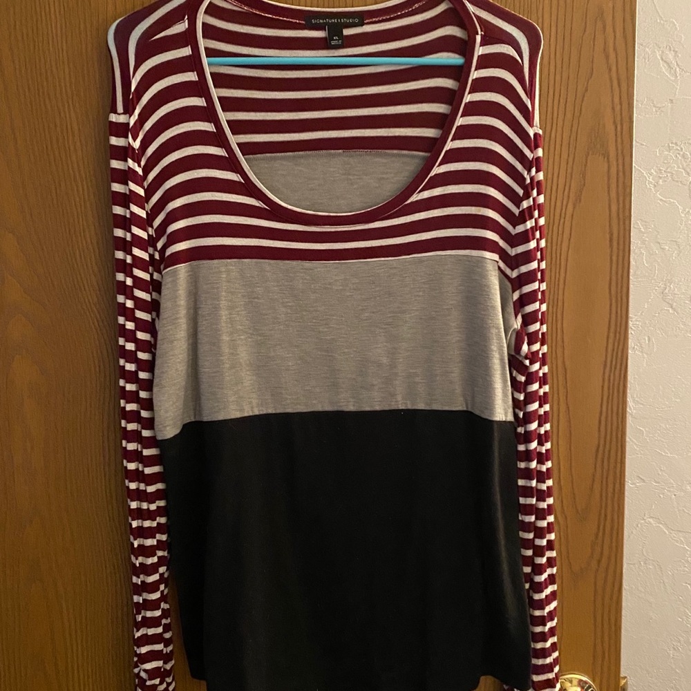 Long sleeve casual clock block top